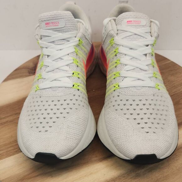 Nike Wmns React Infinity Run 2 'White Gradient'  Size 8.5 - Picture 2 of 12